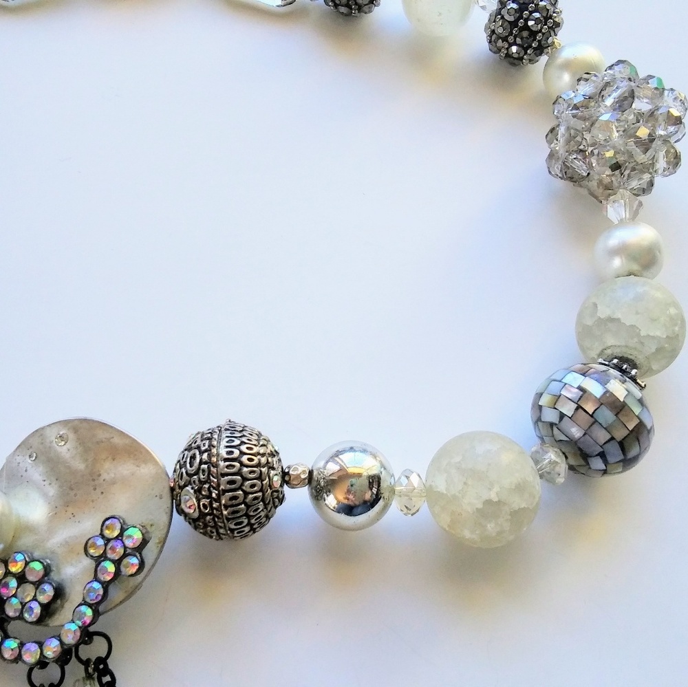 Chunky accent necklace